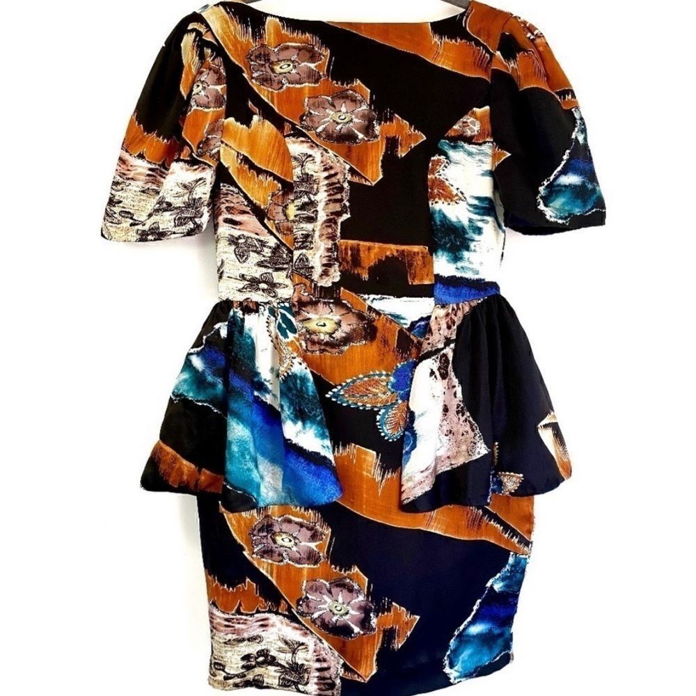 NEW Cami NYC 100% Silk Printed Peplum Dress Medium